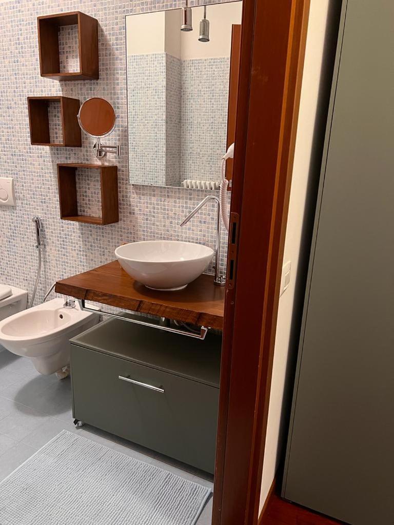 Coco Apartment Bergamo Esterno foto