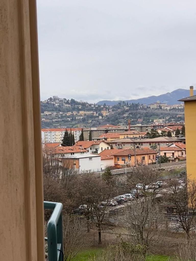Coco Apartment Bergamo Esterno foto